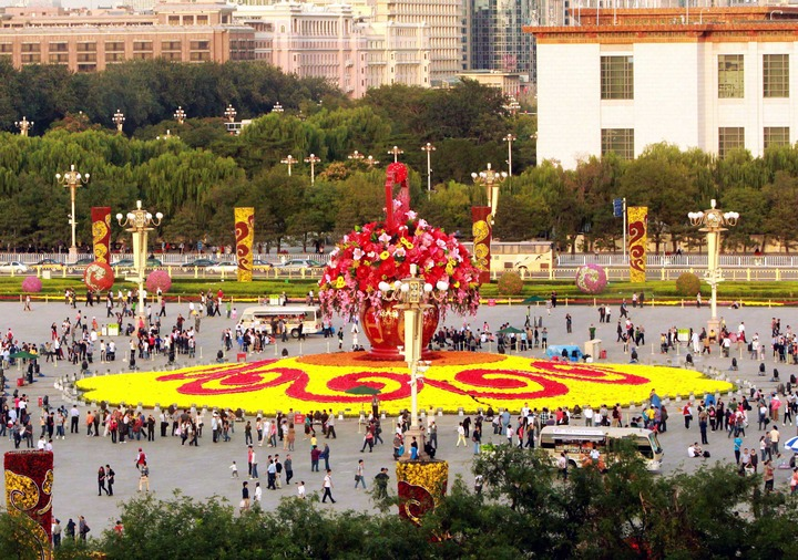 期待！国庆大花篮正在“上新”(图3)