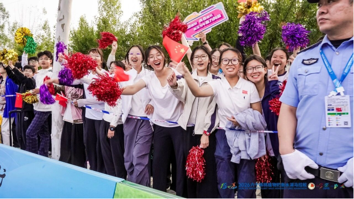 衡马十五年奔跑再出发!2026衡水湖马拉松鸣枪开赛(图5)