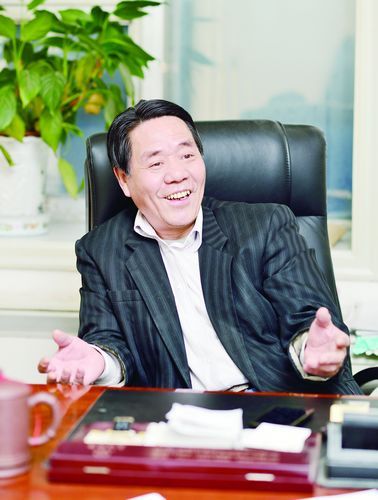 赵玉甡会长