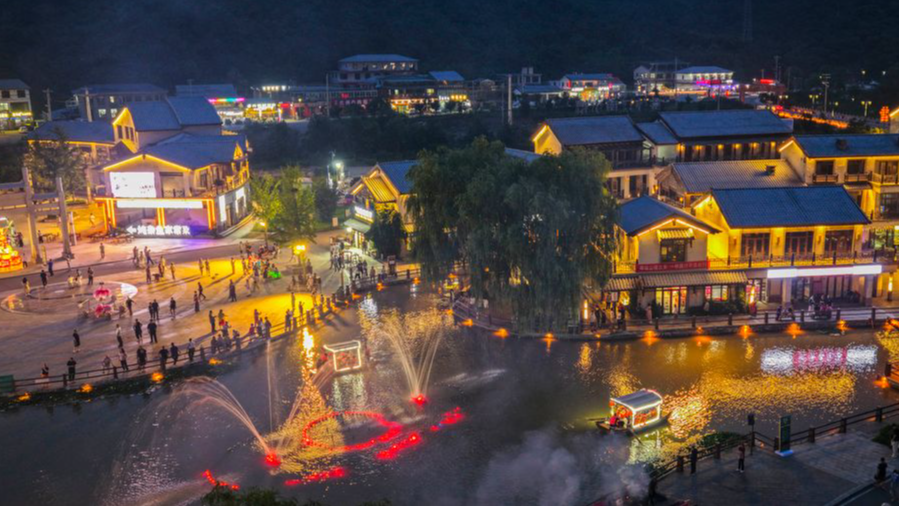 承德兴隆：塞外江南水镇夜景如画